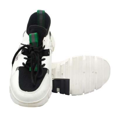Brand new sports shoes image 3