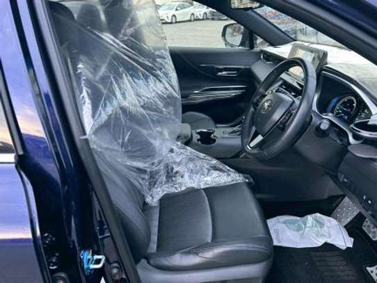 2020 Toyota harrier hybrid image 7