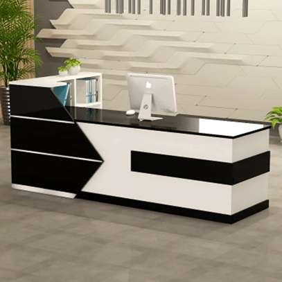 Reception Desk: 1.6 Meter Reception Front Office Desk image 4