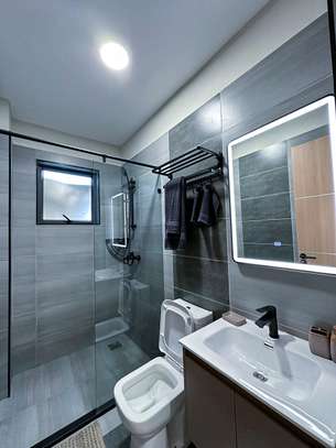 2 Bed Apartment with En Suite in Lavington image 10