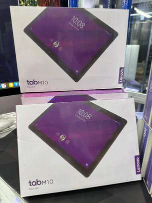 Lenovo Tab M10 image 3