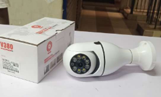 Wi-Fi Camera CCTV camera 1080p Wireless PTZ Bulb. image 1