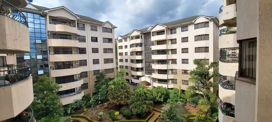 3 Bed Apartment with En Suite at Lavington Green image 23
