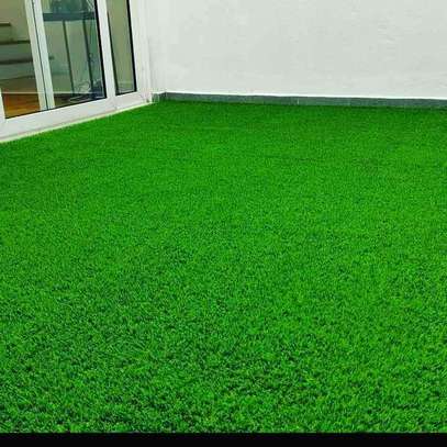 Quality Grass carpet.. image 1