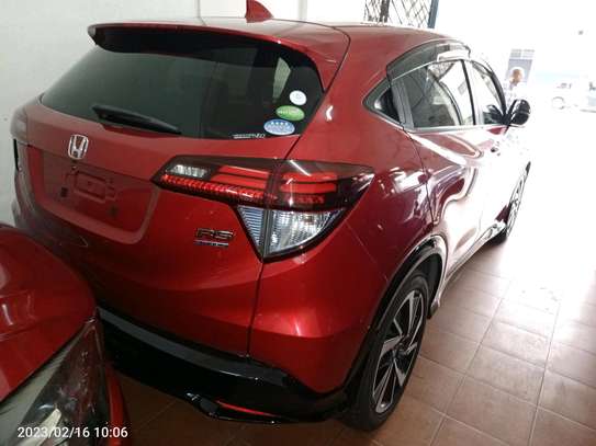 Honda vezel RS hybrid image 2