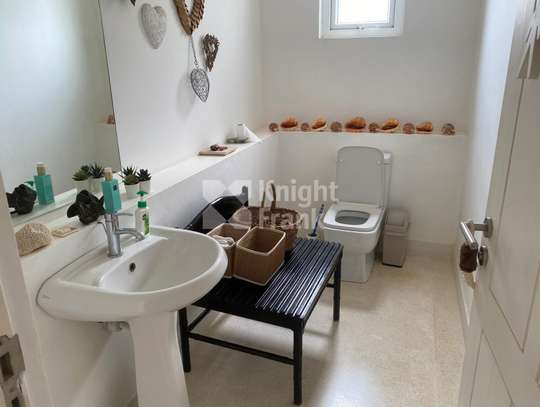 6 Bed Villa with Garden in Vipingo image 7