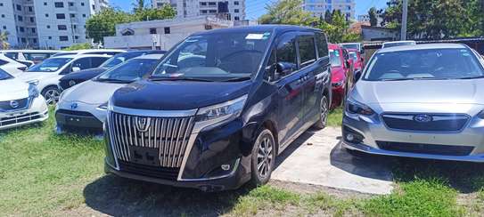 Toyota Esquire 2018 2WD image 2