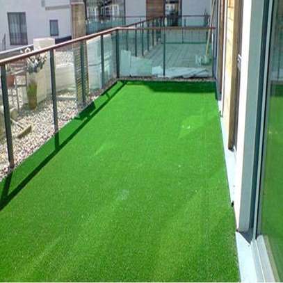 Quality Turf Artificial-grass carpet image 2