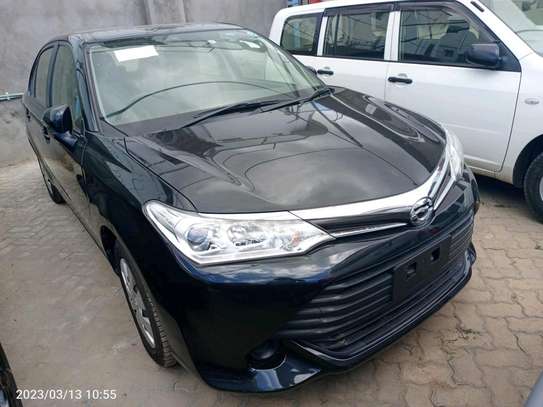 Toyota Axio black image 7