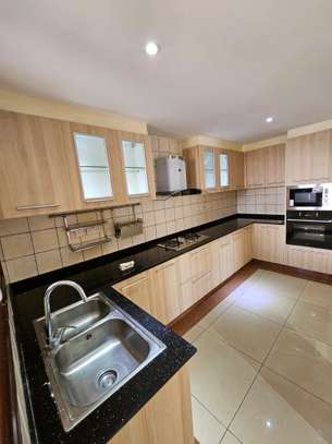 2 Bed Apartment with En Suite at Kileleshwa image 10