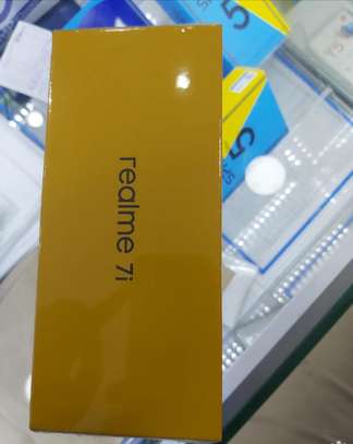 Realme 7i, 6.5'' , 8GB + 128GB, 5000mAh, 64MP (Dual Sim) -New Sealed image 1