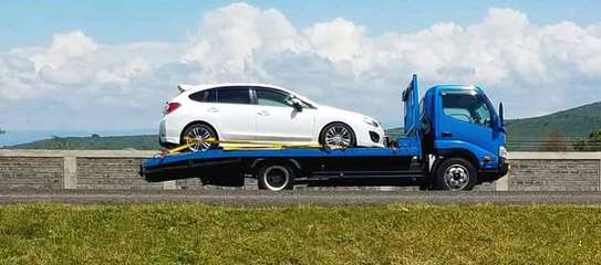 Towing service breakdown and flatbed service image 3