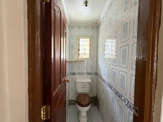 4 Bed Townhouse with En Suite in South C image 3