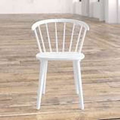 Home Chair: Modern Plastic Winsor Dining Chair image 4
