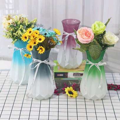 Flower vases image 2