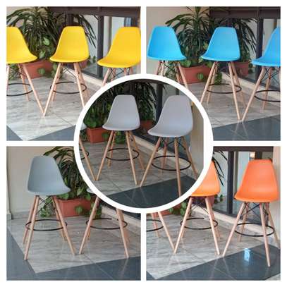 Eames Barstool Chair image 1