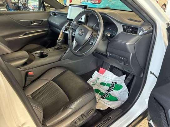 2022 TOYOTA HARRIER G image 6