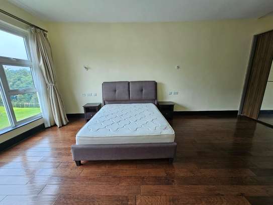 Furnished 3 Bed Apartment with En Suite in Westlands Area image 21