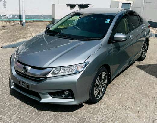 Honda grace in very good condition image 7