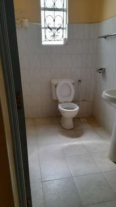3 Bed House  in Syokimau image 7