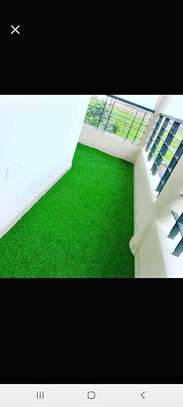 NICE Grass carpet image 2