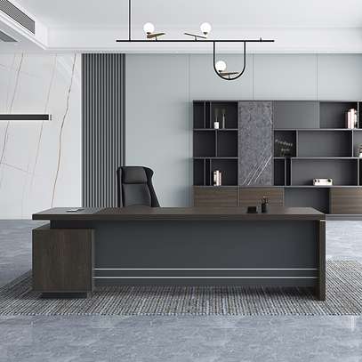 Contemporary Luxury MDF L-Shaped Executive Desk image 1