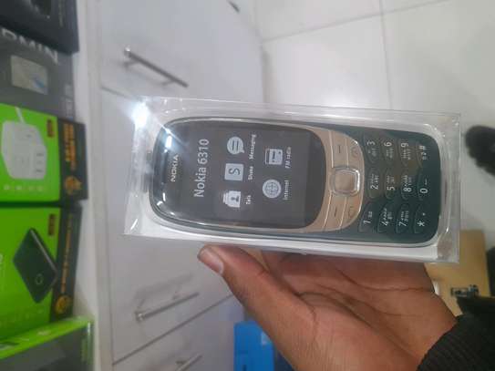 Nokia 6310 4G image 1
