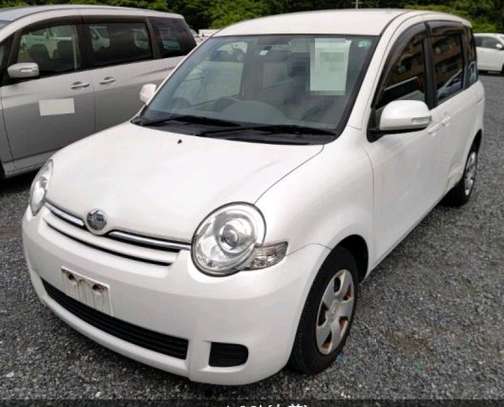 Toyota Sienta (MKOPO/HIRE PURCHASE ACCEPTED) image 4
