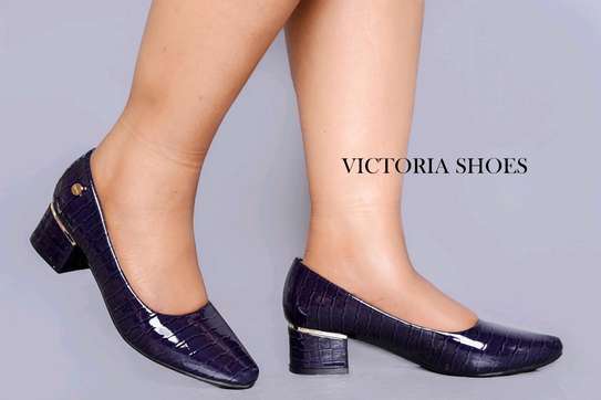 Victoria shoes image 3