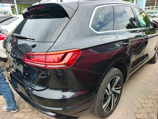 Volkswagen Toureg image 5