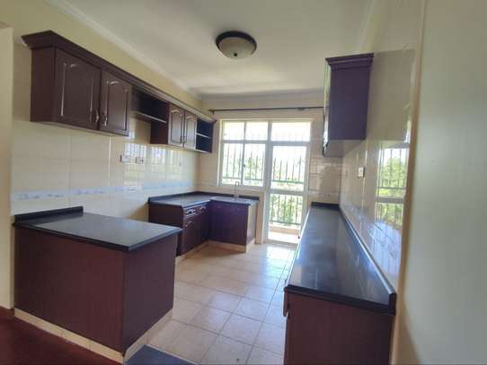 3 Bed Apartment with En Suite in Lavington image 12