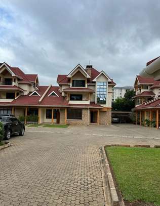4 Bed House with En Suite in Kileleshwa image 1