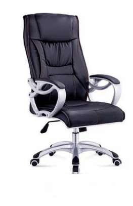 Executive Office Chairs image 2