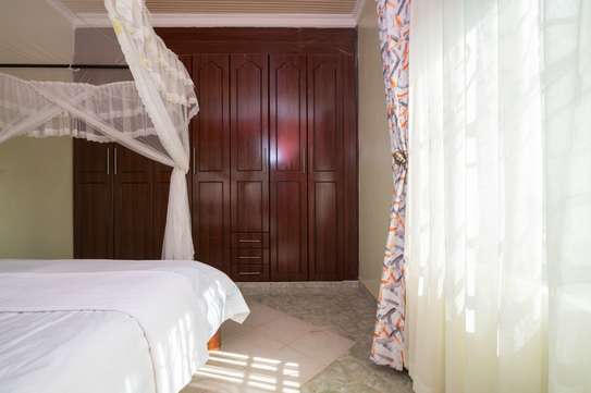 4 Bed House with En Suite in Thika image 7