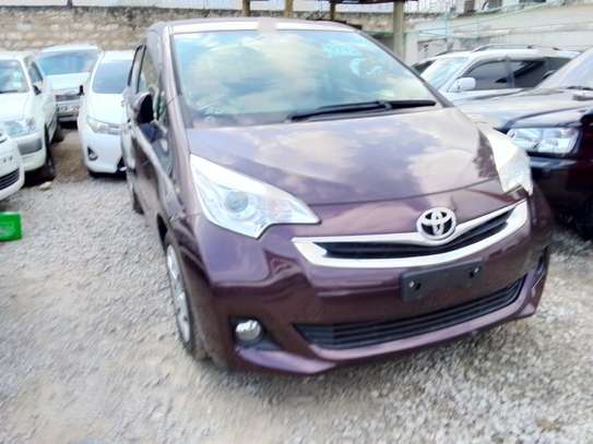 Toyota Ractis image 4