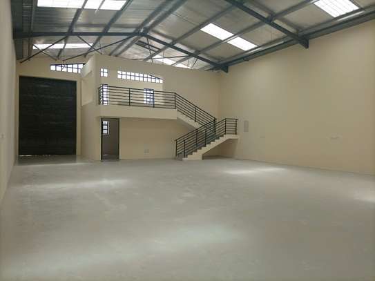 5,000 ft² Warehouse with Fibre Internet in Mombasa Road image 2
