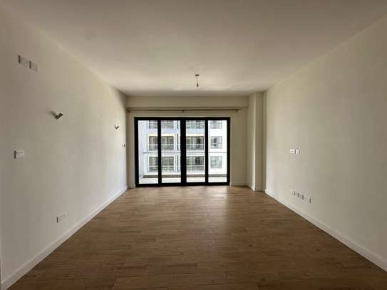 1 Bed Apartment with En Suite at Lavington image 11