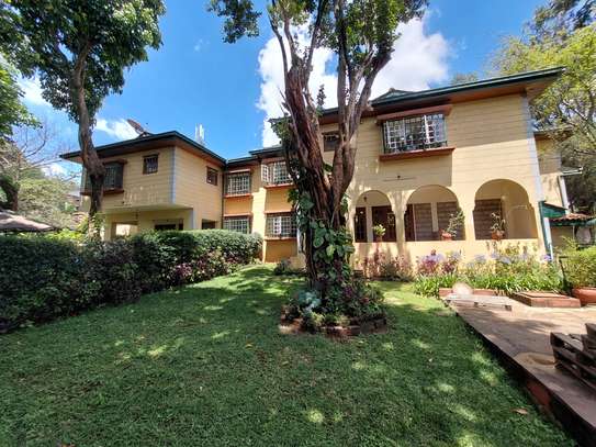 4 Bed Townhouse with En Suite at Muthangari Drive image 16