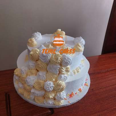 Soft cream birthday cakes image 1