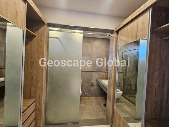 Furnished 2 Bed Apartment with En Suite in Spring Valley image 5