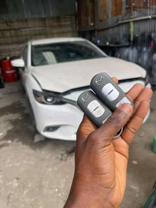 Mazda Axela Lost key Replacement image 2