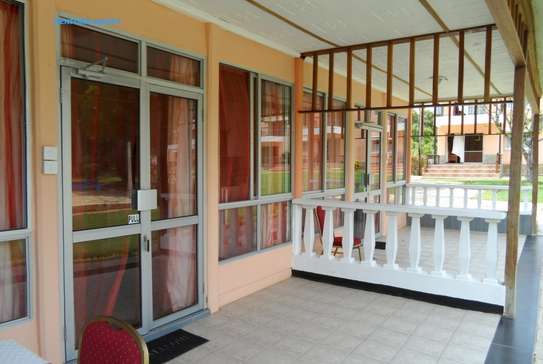 Serviced 10 Bed Apartment with En Suite in Nyali Area image 6