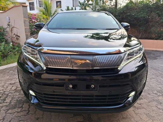 TOYOTA HARRIER PREMIUM PACKAGE 2019MODEL image 1