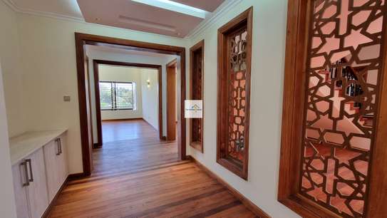 6 Bed House with En Suite in Runda image 16