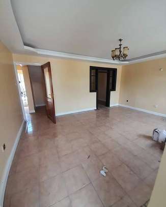 4 bedroom Maissonate to let in ngong road kilimani image 11