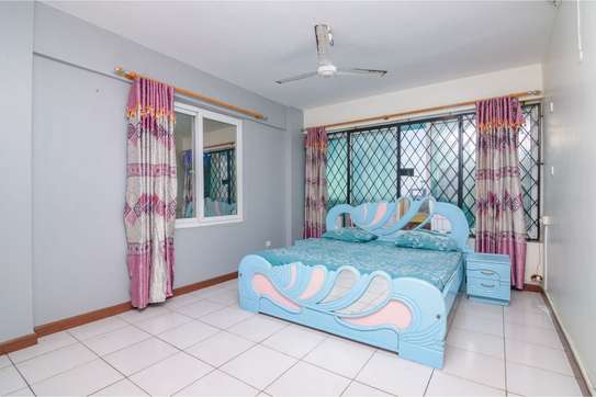 3 Bed Apartment with En Suite in Kizingo image 13