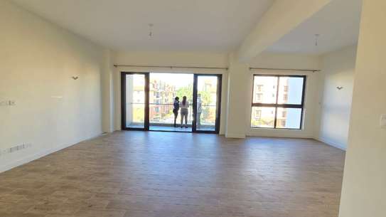 1 Bed Apartment with En Suite in Lavington image 17