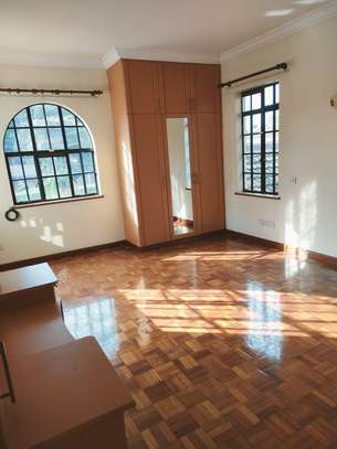 4 bedroom house for rent in Lavington image 28