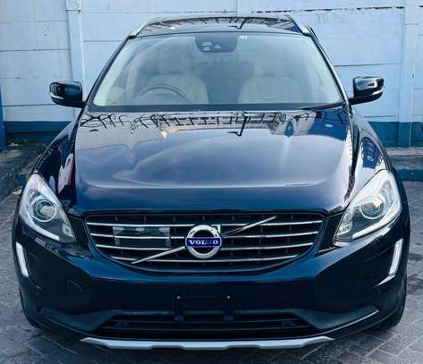 VOLVO XC60 image 13