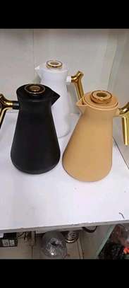 luxury gold handle top press thermos pot. image 2